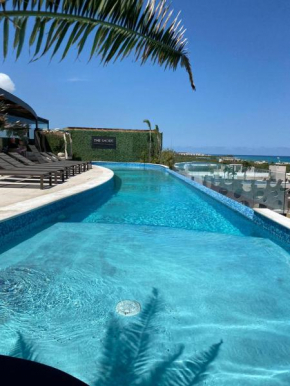 THE SHORE AT 99 Suites and Panoramic pool